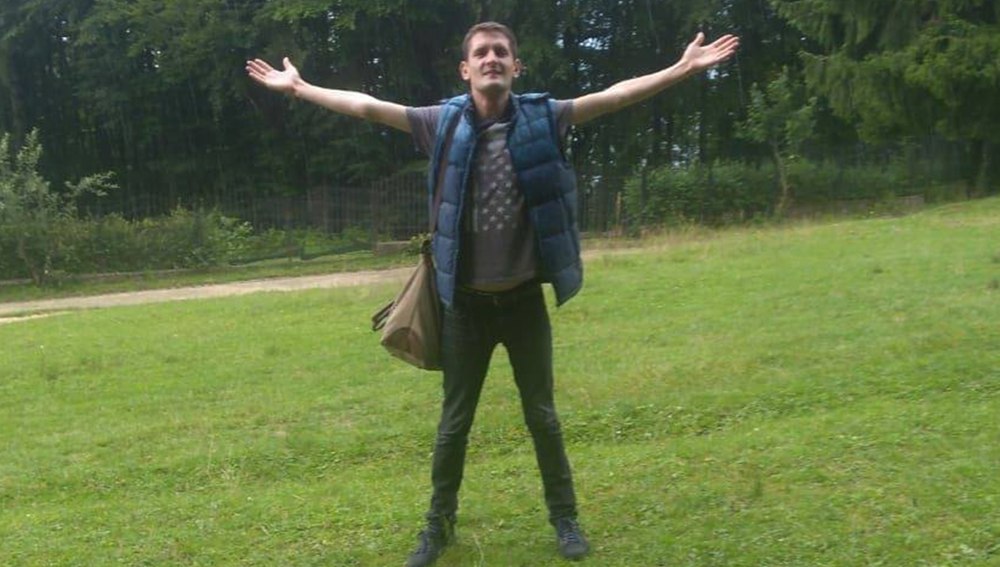 Bogdan Cristea, profesorul de limba română extrem de popular pe Facebook, a murit la doar 36 de ani