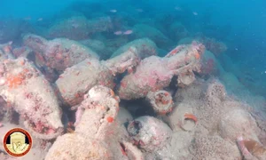 roman shipwreck amphorae sicily 1 jpg