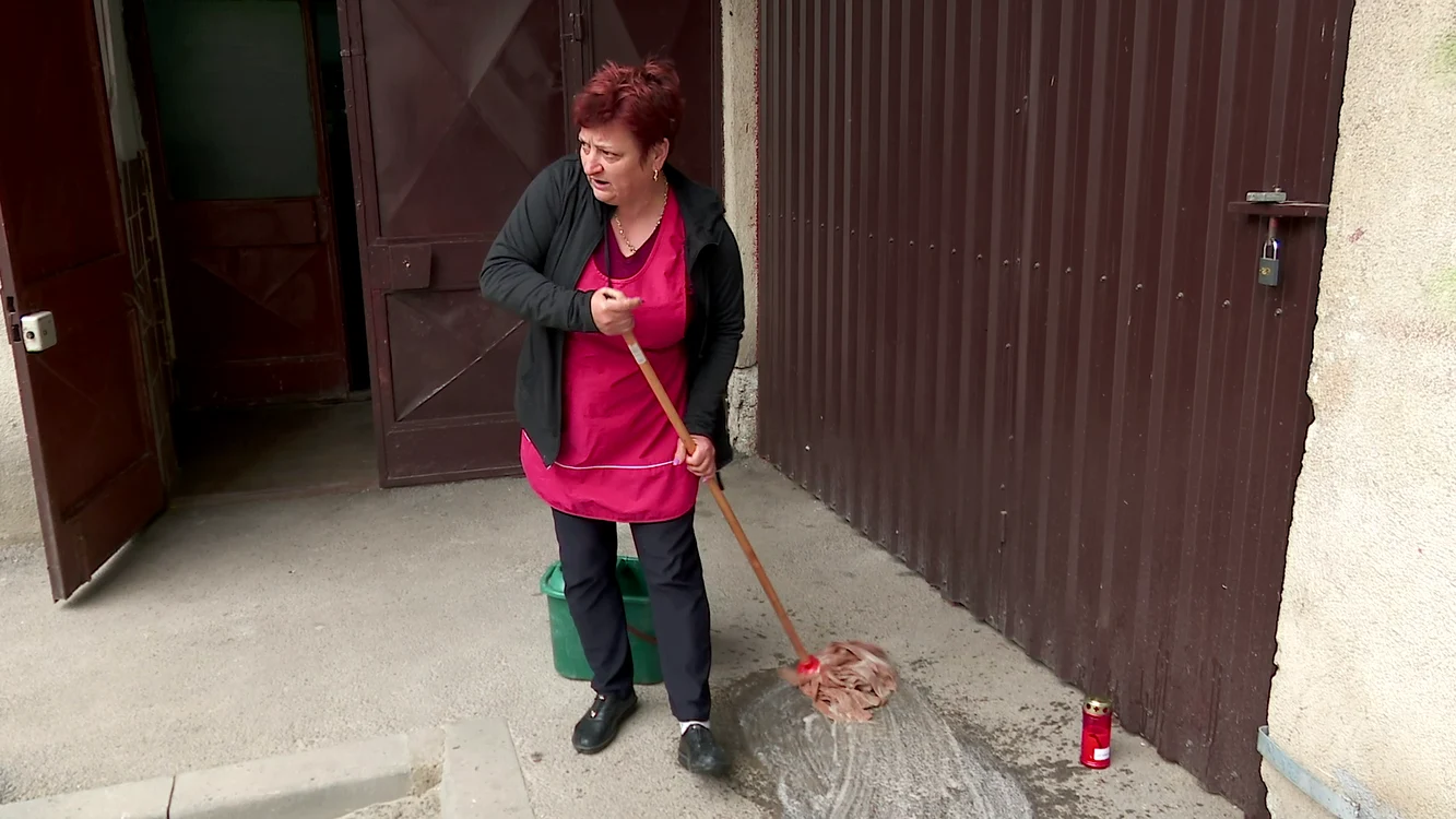 Femeia de serviciu a rămas marcată după incidentul de joi dimineață. FOTO I. Bunilă