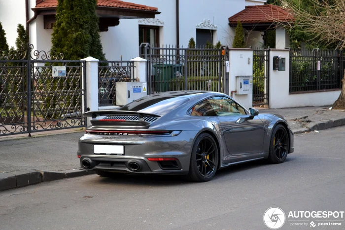 Porsche 911 Turbo S / Sursa foto: Autogespot