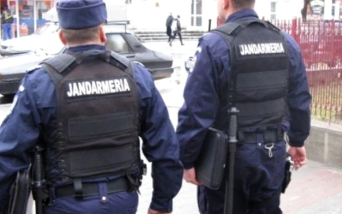 Jandarmul infectat se află deja internat în spital