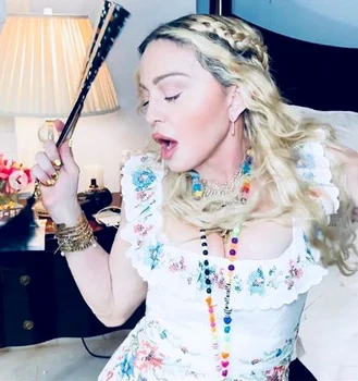 1 madonna 62 de ani jpg jpeg