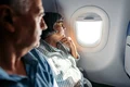 pasageri varstnici avion jpg