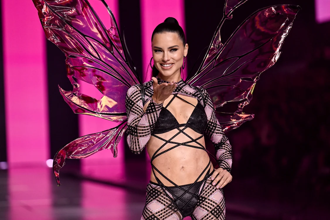 Adriana Lima în 2024, Profimedia (3) jpg