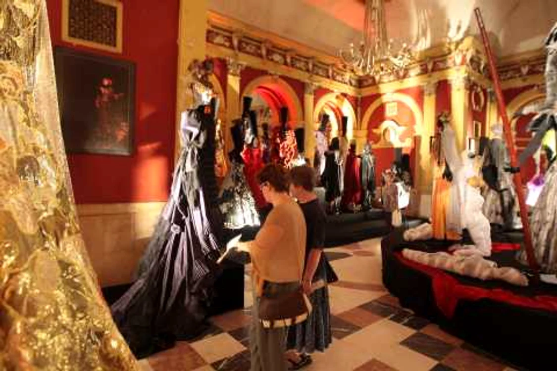 Expoziţia Doinei Levintza poate fi vizitată la hotel Continental