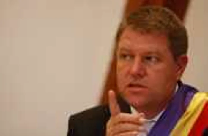 Klaus Iohannis va candida pentru o funcţie de conducere în PNL, la Congresul partidului, care va avea loc vineri şi sâmbătă