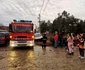 Moș Crăciun vine cu autospeciala de pompieri FOTO Ștefan Both