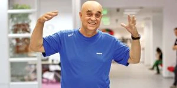 Pentru nea Beni, munca şi agitaţia vieţii de artist n-au încetat nicio clipă