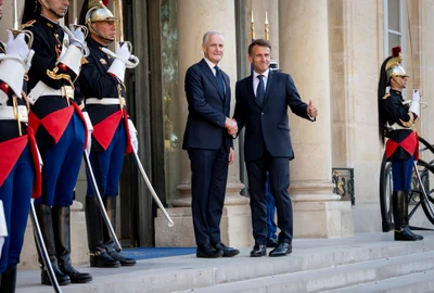 Jonas Gahr Støre emmanuel macron jpg