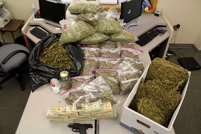 
    Gruparea de traficanți aproviziona cu droguri marile cluburi din Cluj  