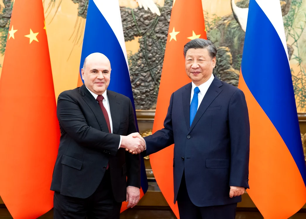 Prim-ministrul rus Mihail Mișustin și președintele chinei, Xi Jinping