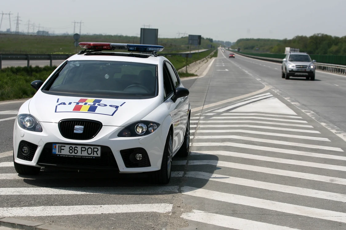 
    Polițiștii l-au prins imediat pe vitezoman   
