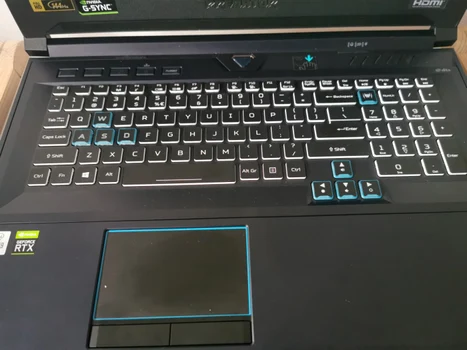 Acer Predator Helios 700