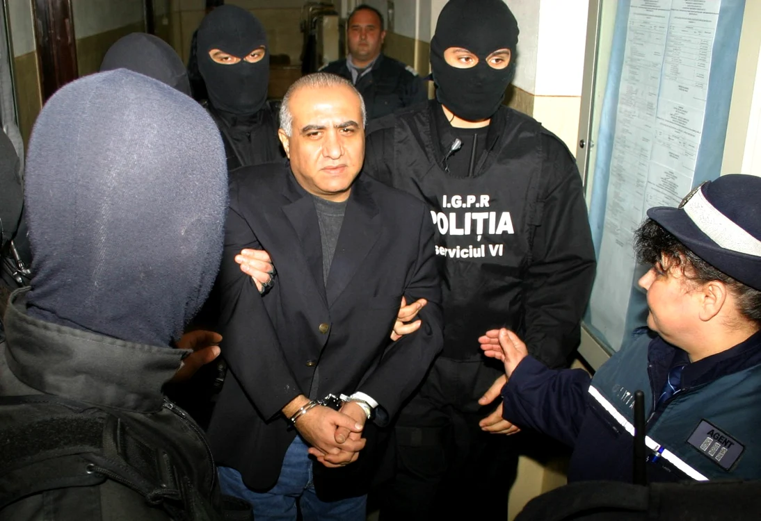 Omar Hayssam a fost adus vineri în ţară FOTO Adevărul