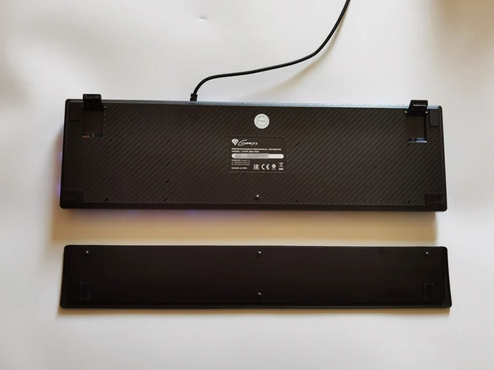 Tastatura Genesis Thor 380 RGB