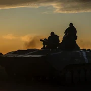 Soldați ucraineni pe frontul din regiunea Herson FOTO EPA-EFE