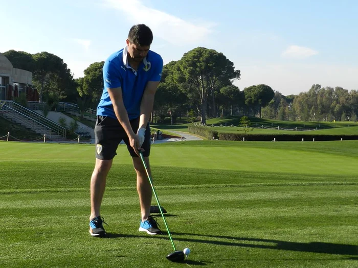 
    Cosmin Contra (foto: www.fcpetrolul.ro)  