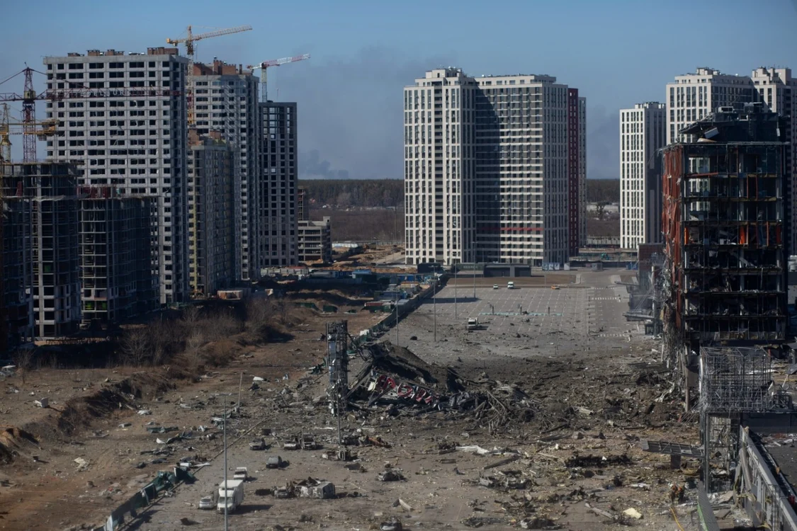 Centru comercial distrus in Kiev FOTO Getty Images