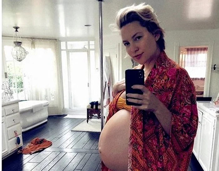 Kate Hudson şi Danny Fujikawa sunt părinţii unei fetiţefoto: Instagram
