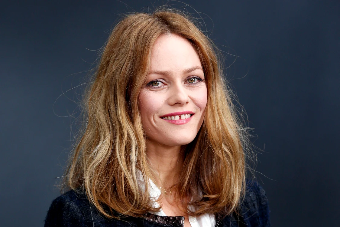 
    Vanessa Paradis va ajunge la altarfoto: arhivă  