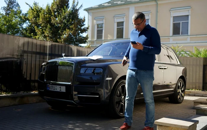 Politicianul moldovean Renato Usatîi, implicat într-un accident în Ungaria cu un Rolls-Royce