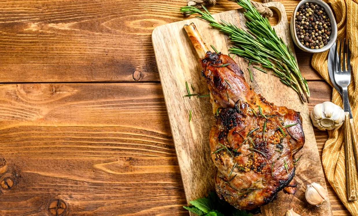Hâncu recomandă friptura de miel doar de Paști. Și atât. FOTO: Shutterstock