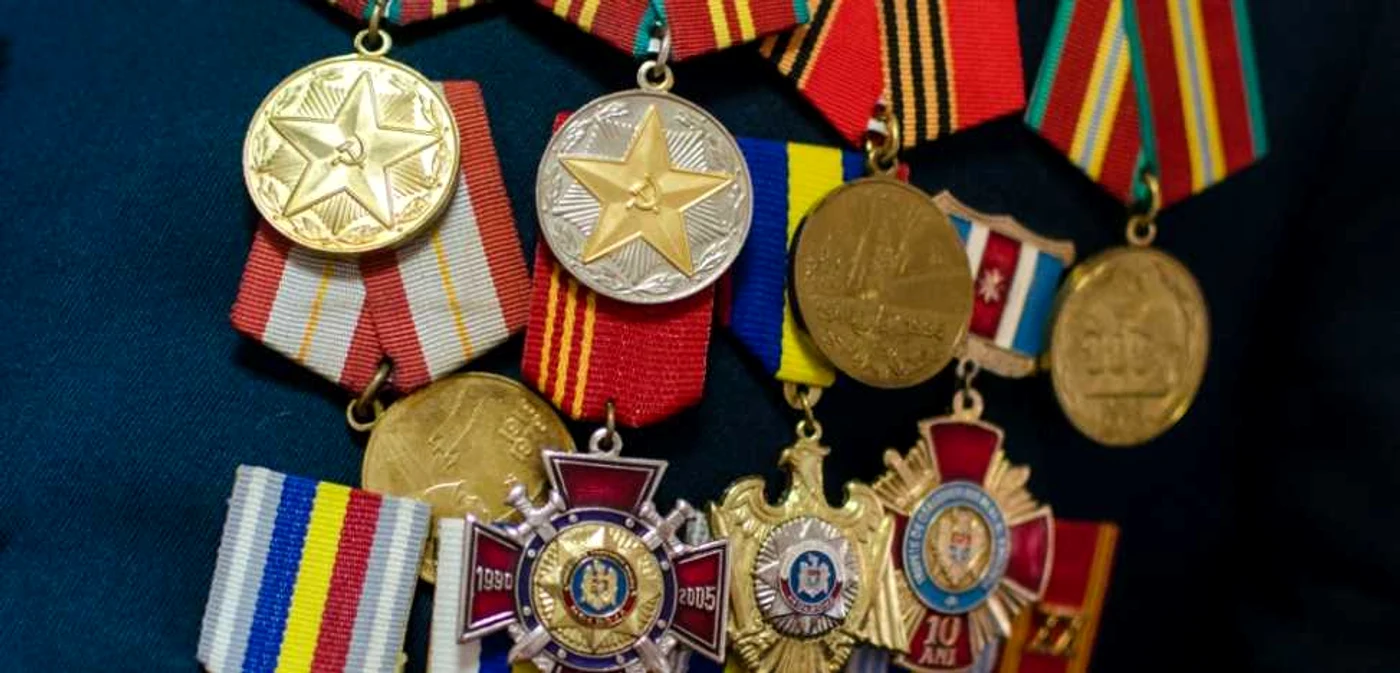 Medalii obţinute de vererani de război