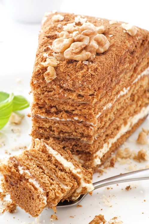 
    Tort cu miere şi smântână   