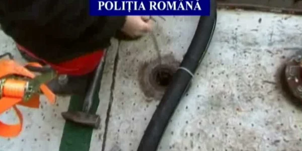 Motorina traficată pe Dunăre