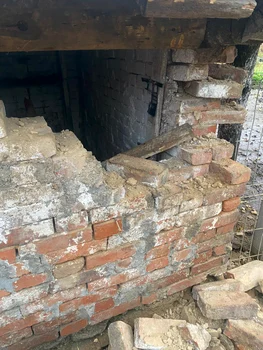 Pagube făcute de urși în Vulcan  Foto Cristian Merișanu (1) jpg