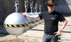 Adam Savage, Discovery jpeg