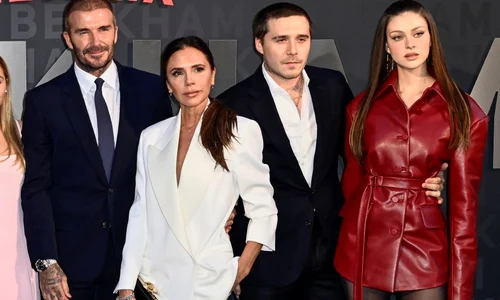 David și Victoria Beckham cu Brooklyn și Nicola GettyImages 1715467832 jpg