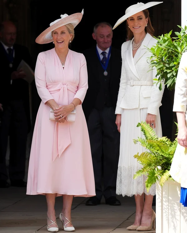 Kate și William, Ziua Jartierei, Instagram (5) jpg