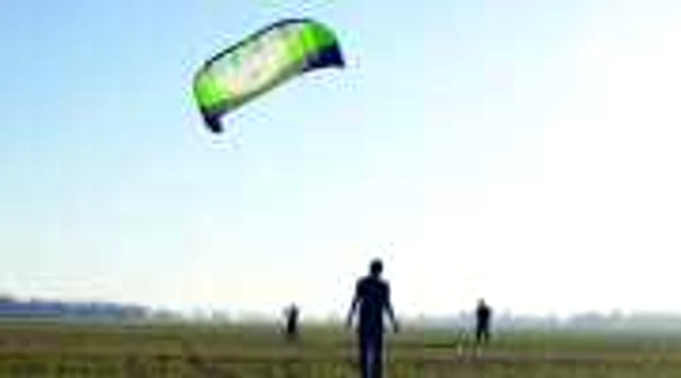 Kiting-ul este agreat in special de tineri 