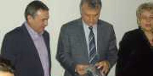 Contract semnat la maternitate