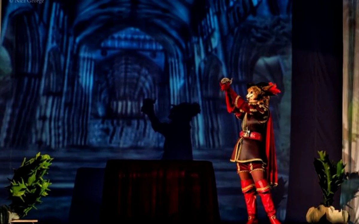 Scenă din spectacolul ”Povestea Motanului Încălţat” Foto: Teatrul Gulliver