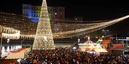 Targ de Craciun in Piata Constitutiei din Bucureşti FOTO Sever Gheorghe