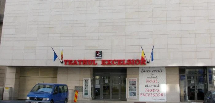 Nicușor Dan a anunțat că parterul clădirii este închiriat ilegal unei societăţi comerciale.