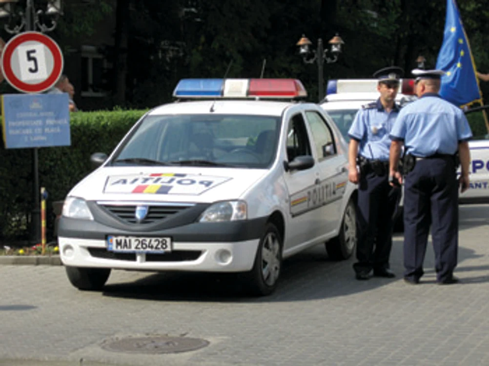Arad: Dotări comuniste pentru infractorii moderni