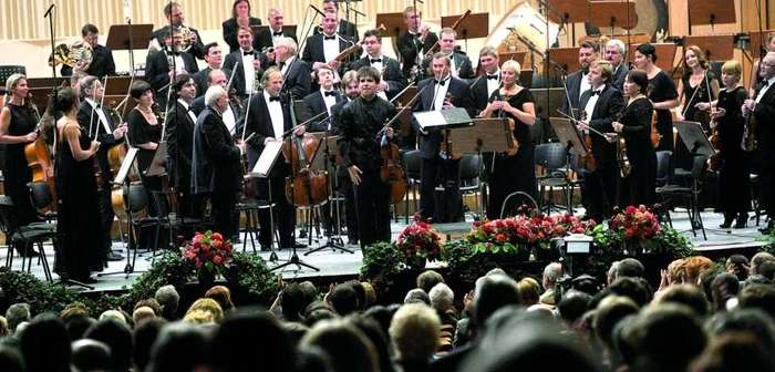 De-a lungul timpului Orchestra Naţională Filarmonică Rusă a concertat împreună cu mulţi artişti de seamă, precum starurile de operă Angela Gheorghiu, Placido Domingo sau Jose Carreras FOTO: Agerpres