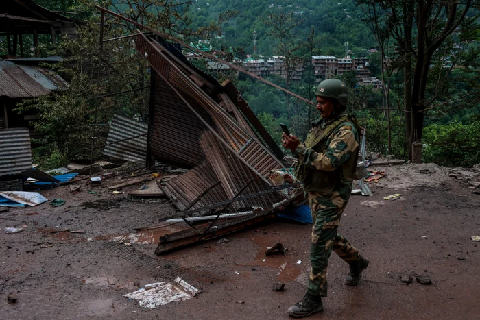 India și Pakistanul continuă ostilităție de-a lungul Liniei de control din Kashmir FOTO Profimedia