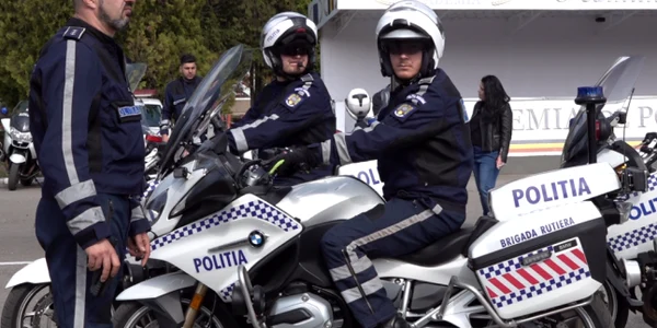 politia rutiera pe motoare