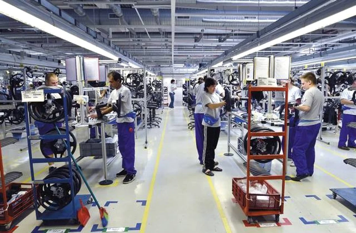 fabrica autoliv