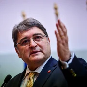 emil hurezeanu