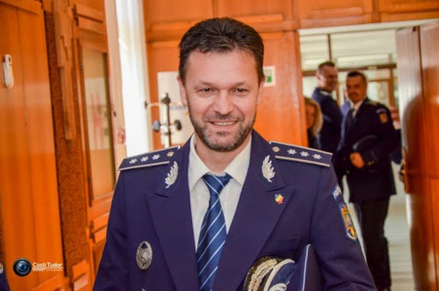  Povestea de film a fostului șef al Poliției Câmpulung: de la erou la inculpat. S-a pensionat când era în arest