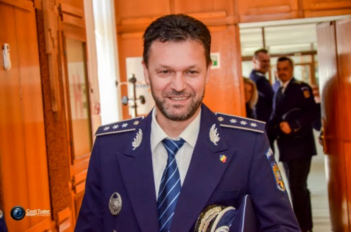 Comisarul-şef Marian Iordache a sprijinit mulţi oameni cu probleme FOTO: Costi Tudor