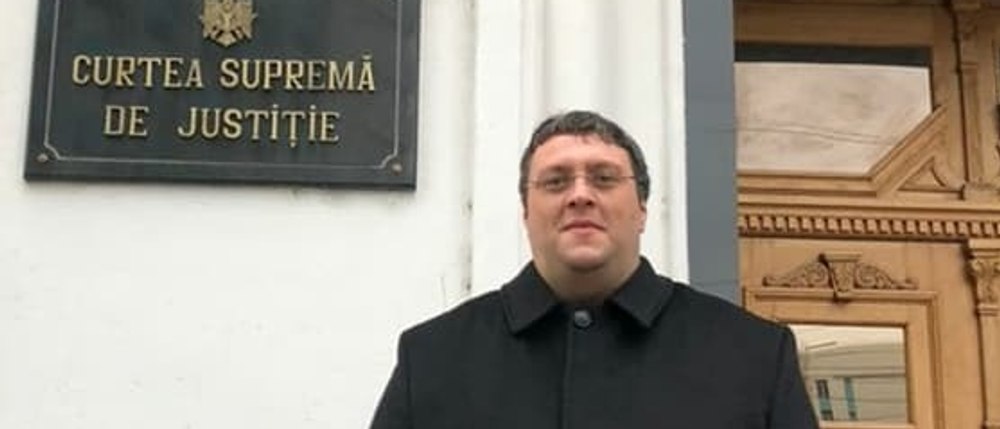 Cunoscut avocat reținut pentru trafic de influență. A luat 10.000 de euro pentru a ajuta un client să scape de condamnare