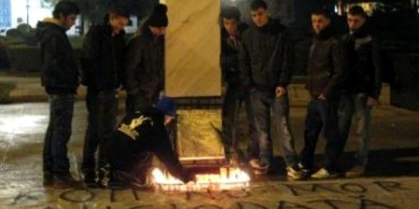 Studenţii basarabeni au comemorat şase luni de la incidentele din Chişinău
