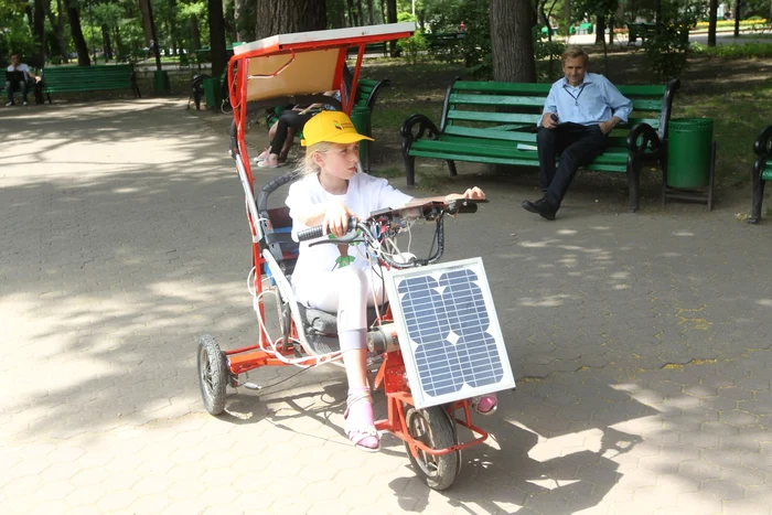 Transportul eco a fost principala atracţie a expoziţiei din centrul oraşului FOTO: Tudor Iovu