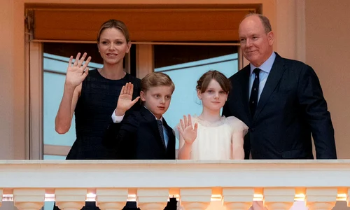 Prințul Albert de Monaco, Prințesa Charlene și copiii captivați de sărbătoarea Sfântului Ioan 8 jpg